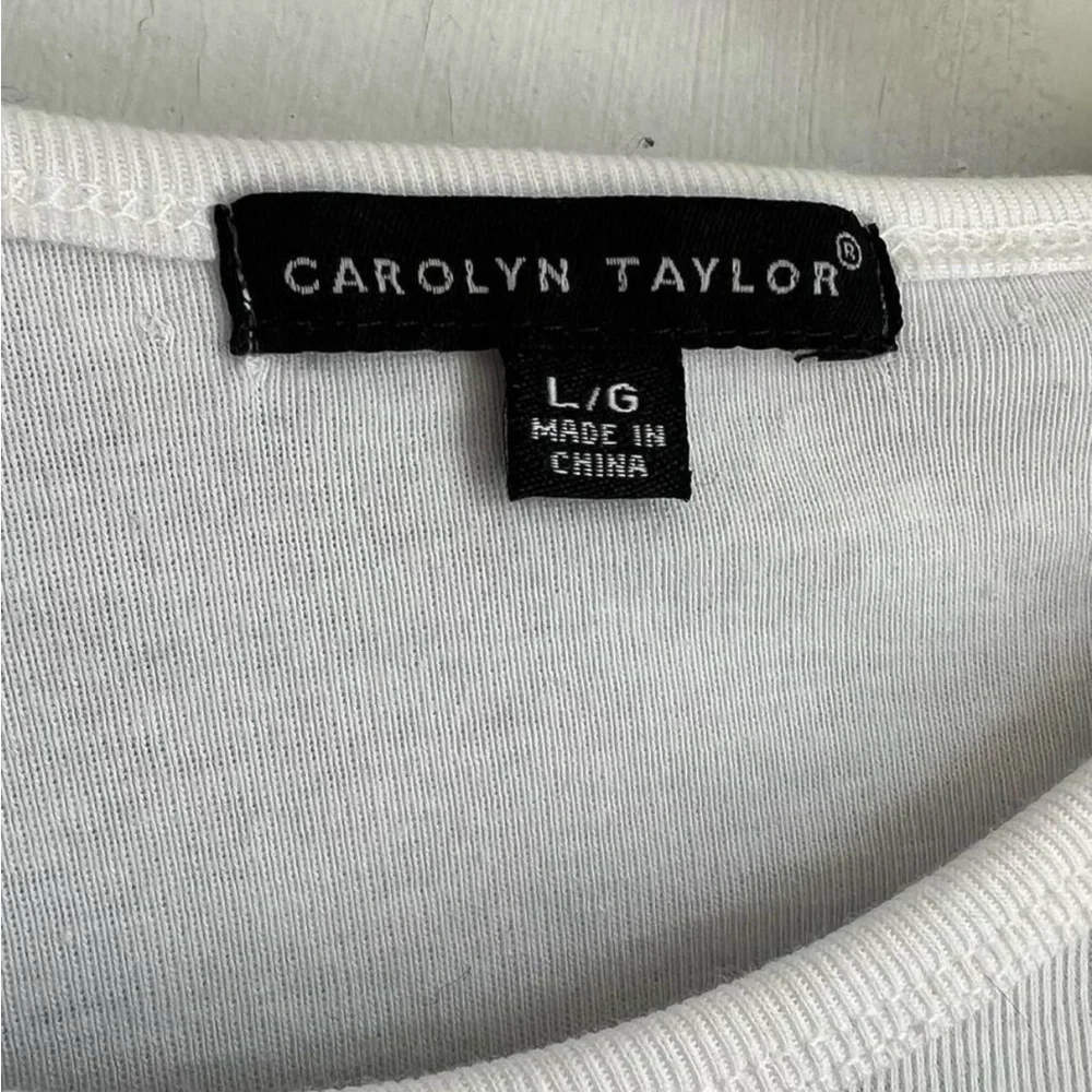 Carolyn Taylor Purple Fitted Sweatshirt - Picture 3 of 3